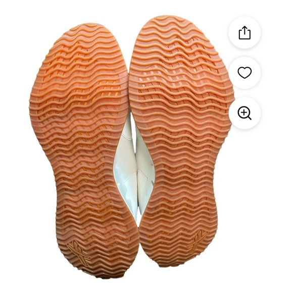 Reeboks, Zig, size 7.5, women's, dynamica runners, chalk grey, breathable mesh! - Picture 5 of 11